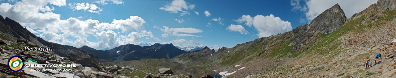 22 Panoramica sulla Valle di Montozzo risalita.....jpg